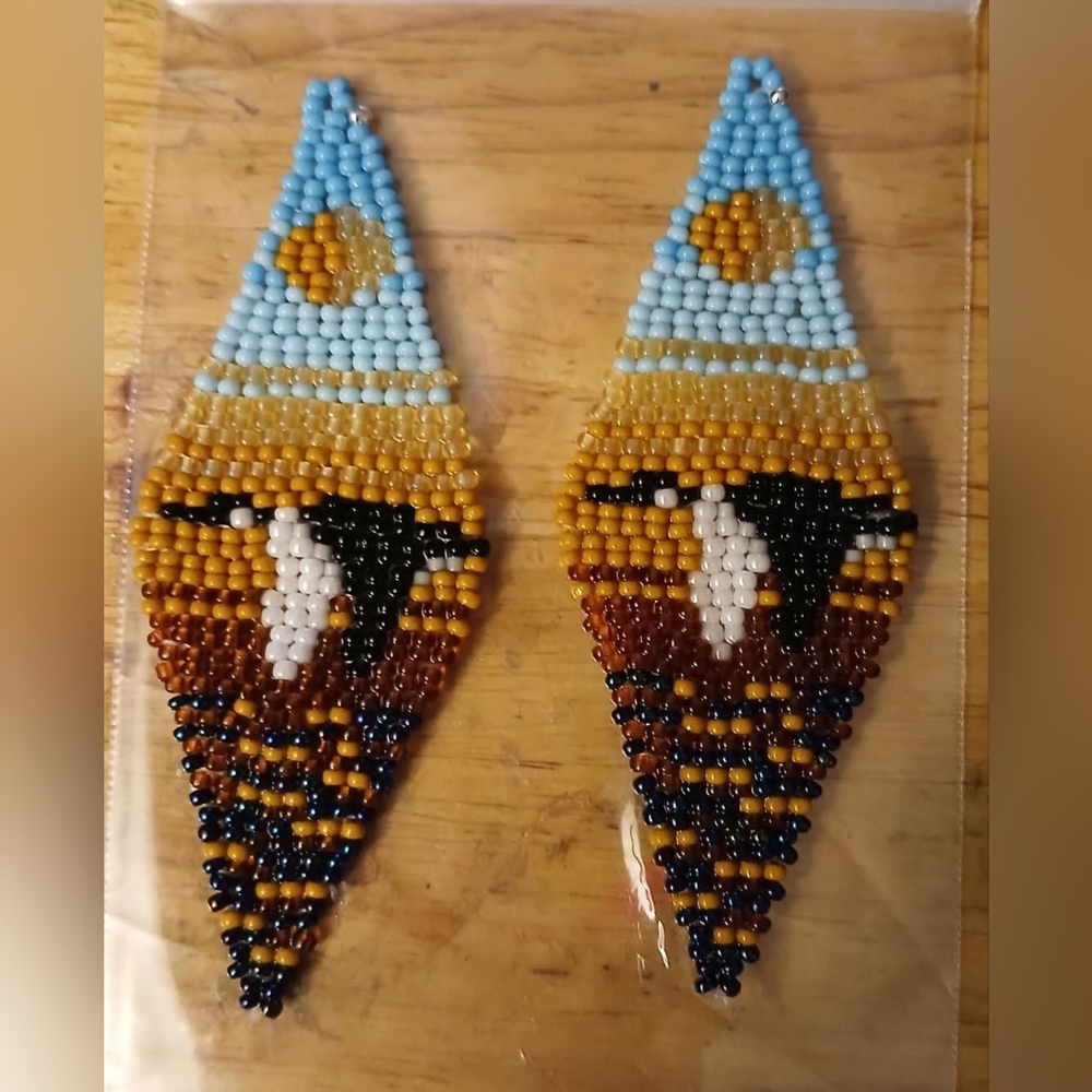 Hand made earrings birds flying